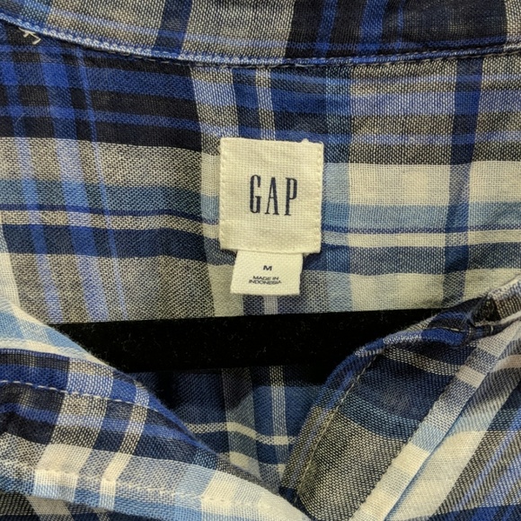 Gap button up shirt dress with pockets! - Picture 2 of 4